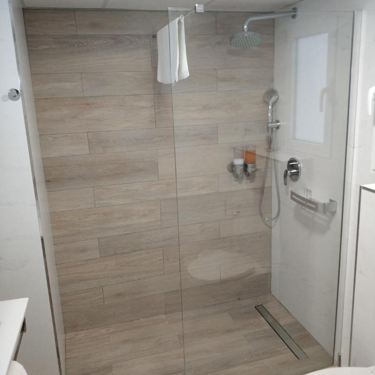 Apartamentos Boni - One-Bedroom Family Apartment - 4
