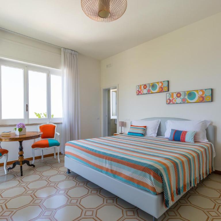 Villa Sorrento Flats - Villa with Private Pool - 32