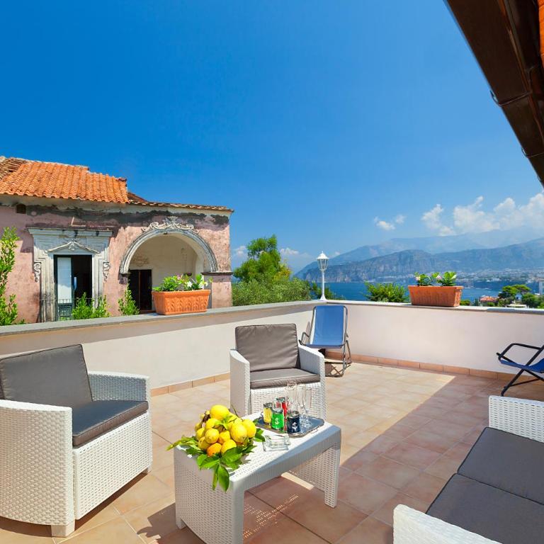 Gaiano Apt - Three-Bedroom Apartment with Terrace and Sea View - 6