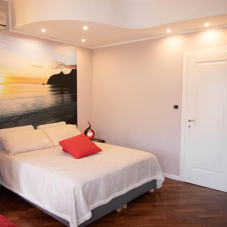 La Casa di Adele Cagliari B&B - Double or Twin Room with Private External Bathroom With balcony - 2