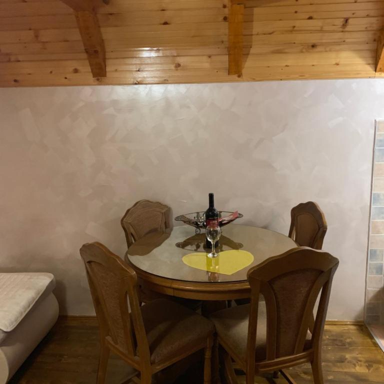 FeĐoNi - Three-Bedroom Vacation Home - 31