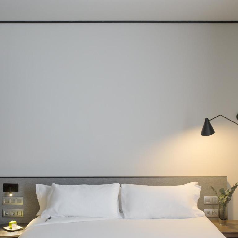 ICON Embassy - Habitación Triple - 2