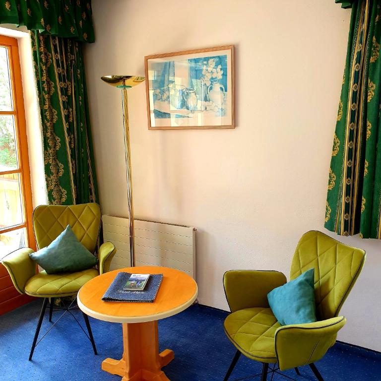 Hotel Alpin - Doppelzimmer mit Balkon - 14