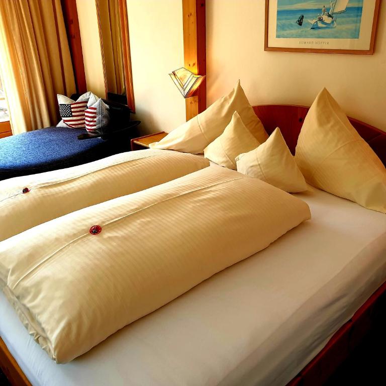 Hotel Alpin - Familienzimmer (2 Erwachsene + 1 Kind) - 8