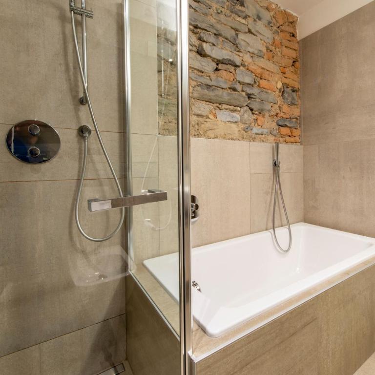 Apartment old wall Como center - Appartamento con 2 Camere da Letto - 21