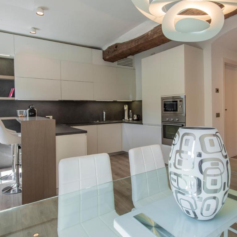 Apartment old wall Como center - Appartamento con 2 Camere da Letto - 2