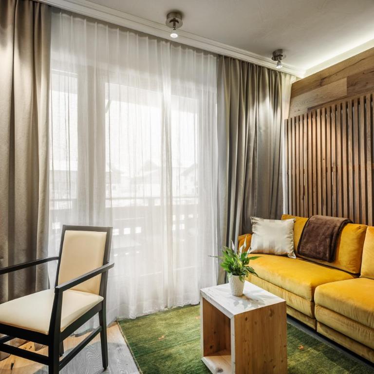 Hotel La Majun - Junior Suite mit Balkon - 1