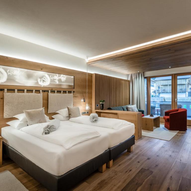 Hotel La Majun - Junior Suite mit Balkon - 4