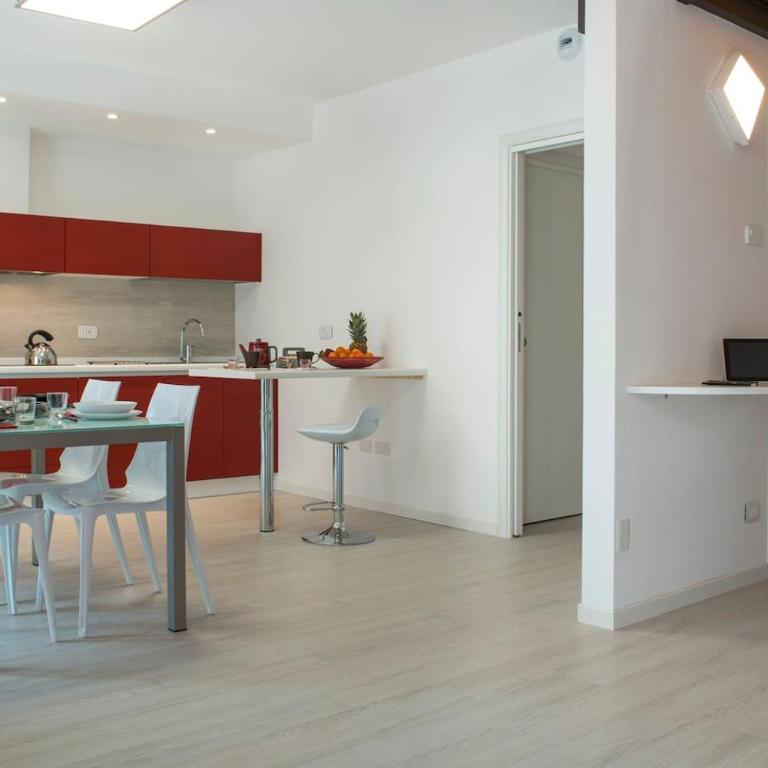 NewCastle on Lario - Lake Como - free parking - Appartement avec Balcon - 6