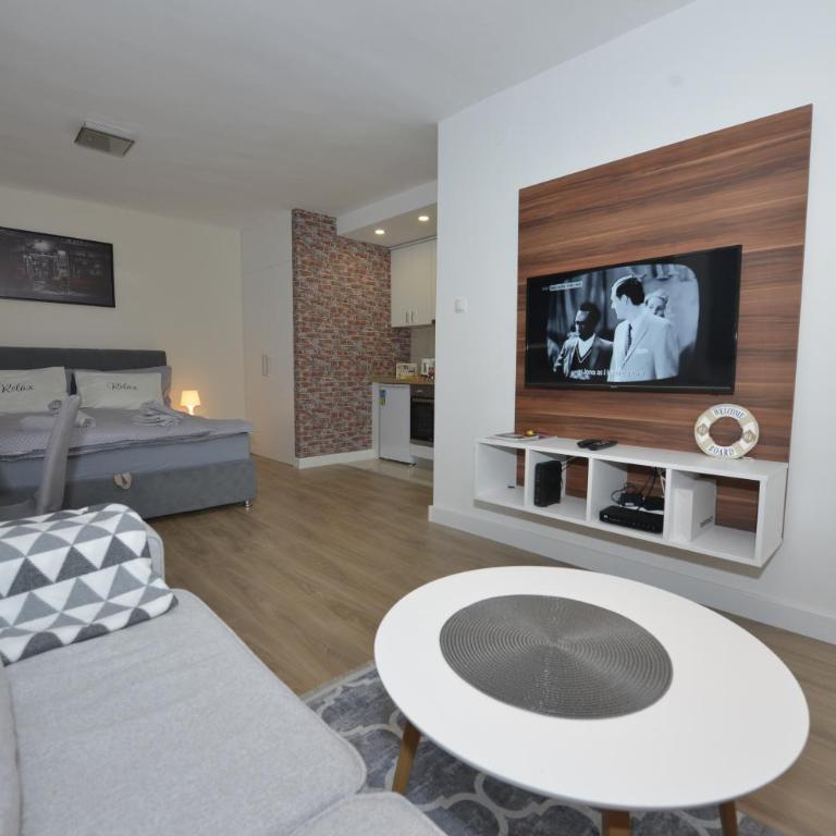 APARTMAN QUEEN - Apartment - 1