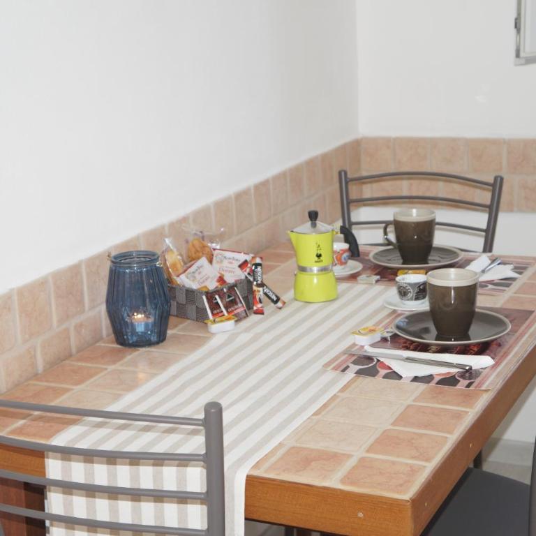 affittacamere BABY - Camera Matrimoniale con Bagno Privato - 9