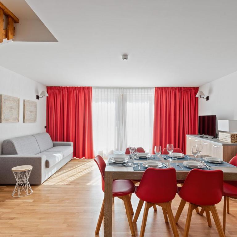 Gressoney Saint-Jean apartments by Halldis - Appartamento 8 - 1