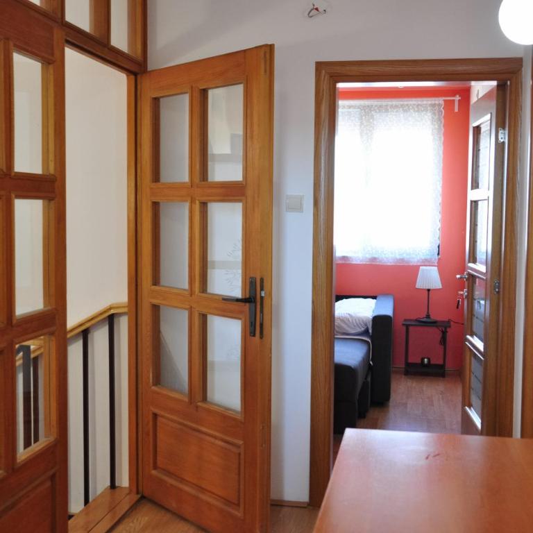 Apartments "New Village" - Komfor Trokrevetna Soba - 11