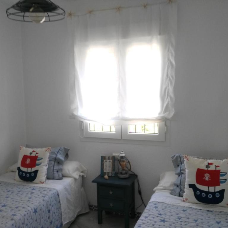 Precioso apartamento en primera línea de playa de la Barrosa - Apartamento de 2 dormitorios - 3