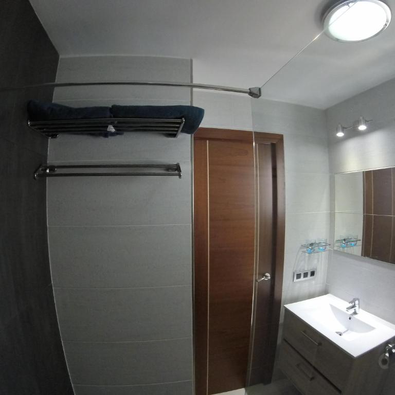 Magmamia - One-Bedroom Apartment - 26