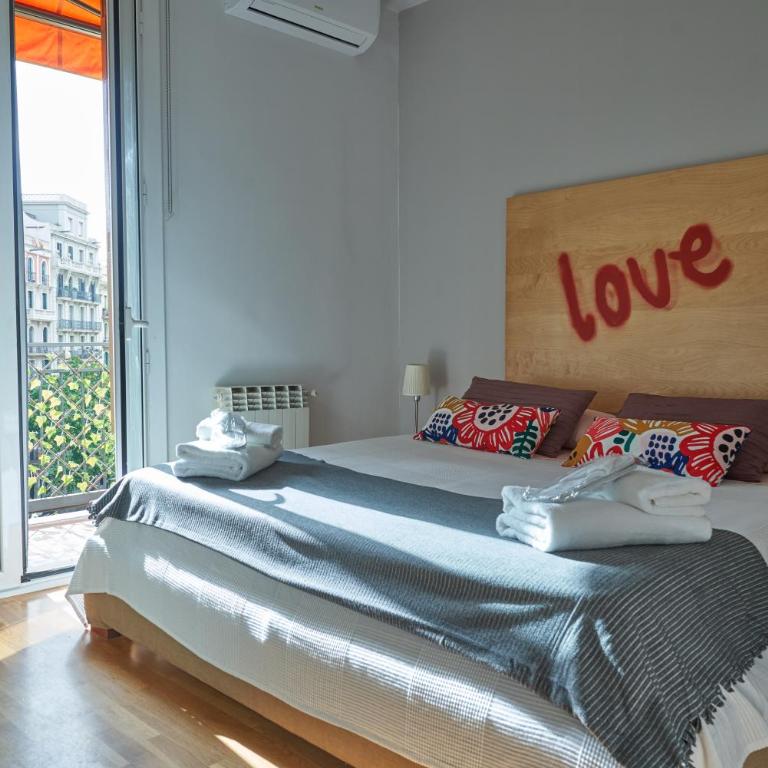 Spacious & Comfortable flat in centric Eixample - Three-Bedroom Apartment - 8