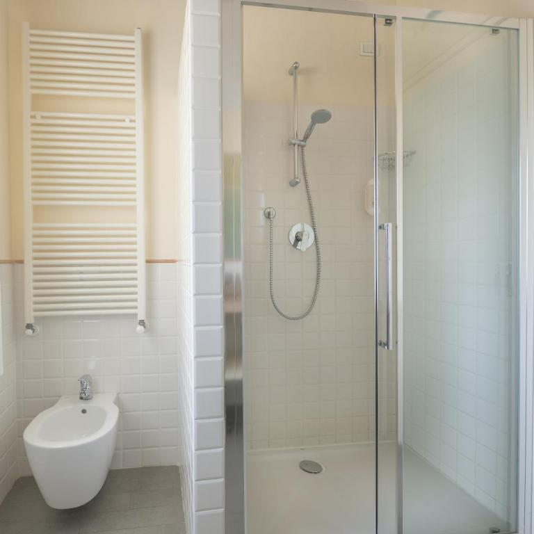 Hotel Villa Moron - Suite con Vista Giardino - 7