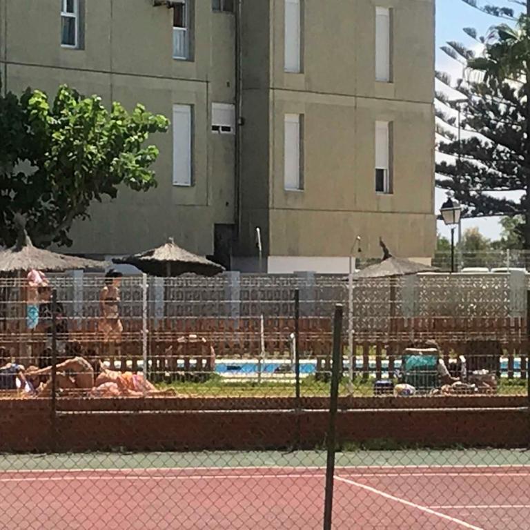 Apartamento en la playa de Valdelagrana - Apartamento - 44