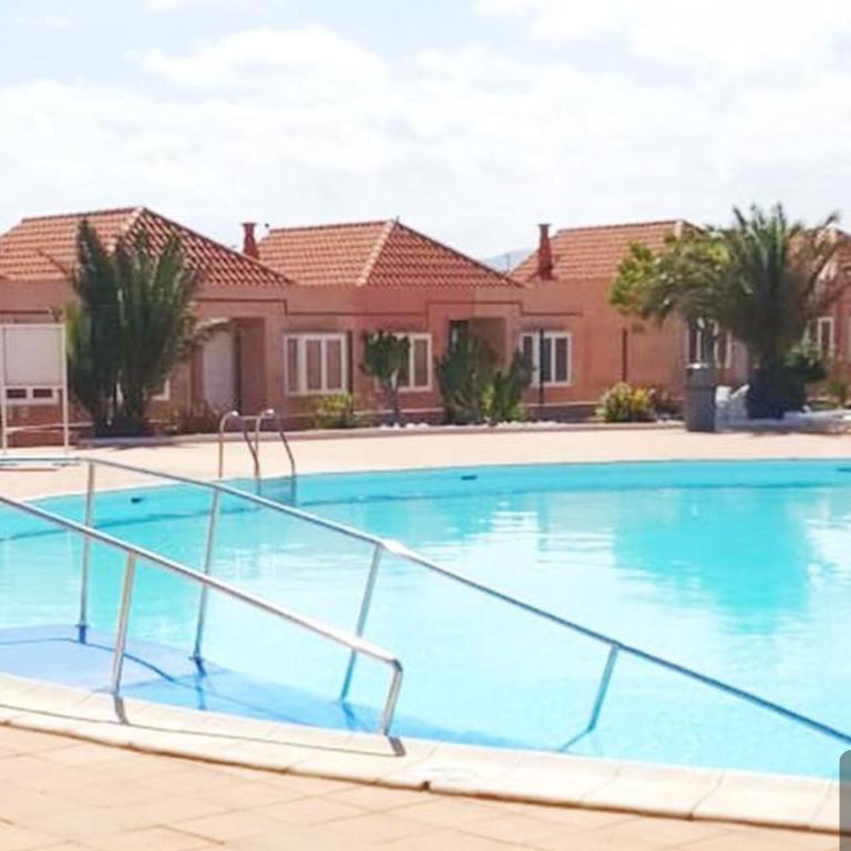 Paulalucía - Apartamento de 3 dormitorios - 2