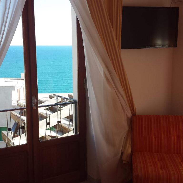 B&B Celestina - Camera King con Vista Mare - 2