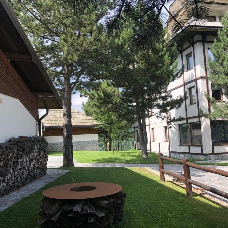 Family Apartment 5 Lux Vidik Kopaonik - Apartment - 23