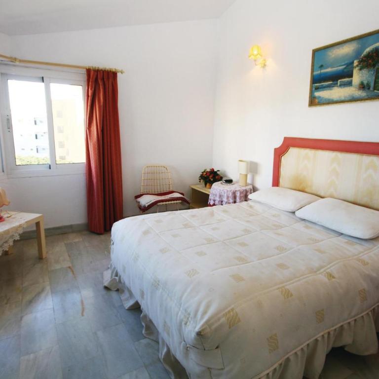 Beautiful Apartment In Calahonda - Apartamento de 3 dormitorios - 5