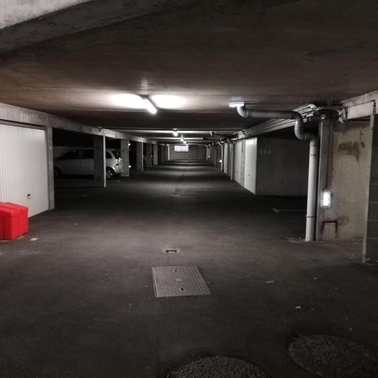 Studio Centre-Ville avec Terrasse et Parking Sécurisé Gratuit - Apartamento Estudio - 11