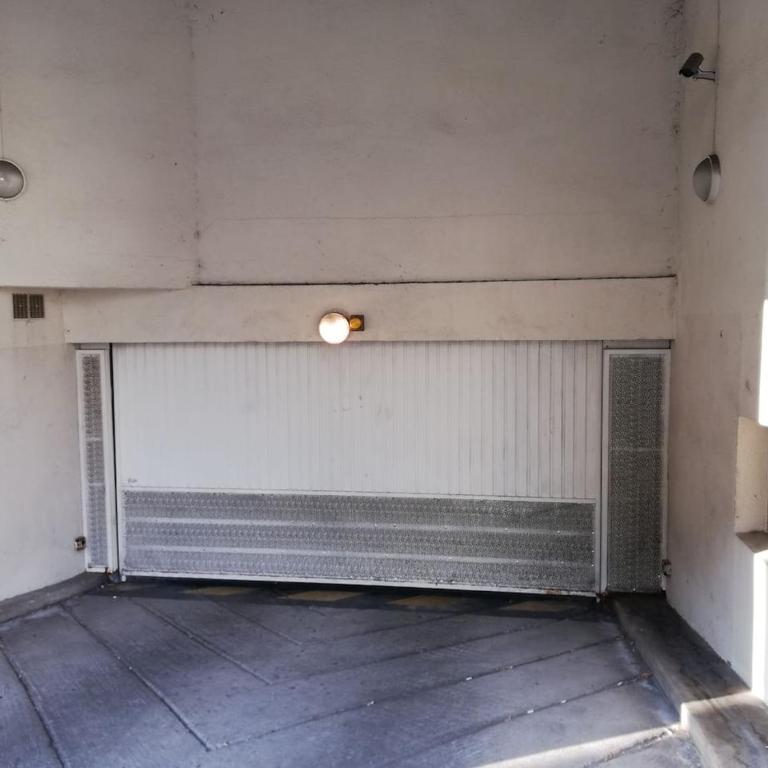 Studio Centre-Ville avec Terrasse et Parking Sécurisé Gratuit - Apartamento Estudio - 13