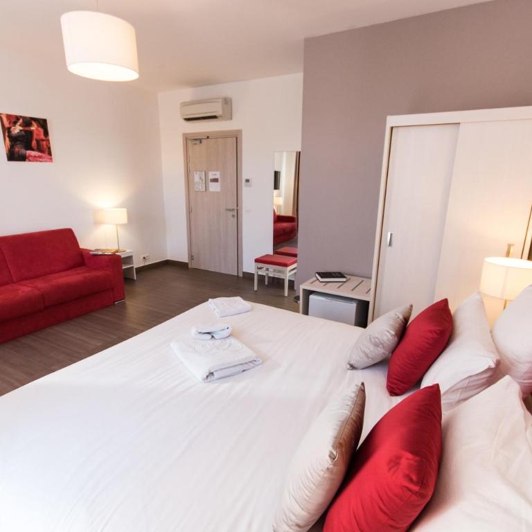 Logis Hôtel CasaBella - Suite - 8