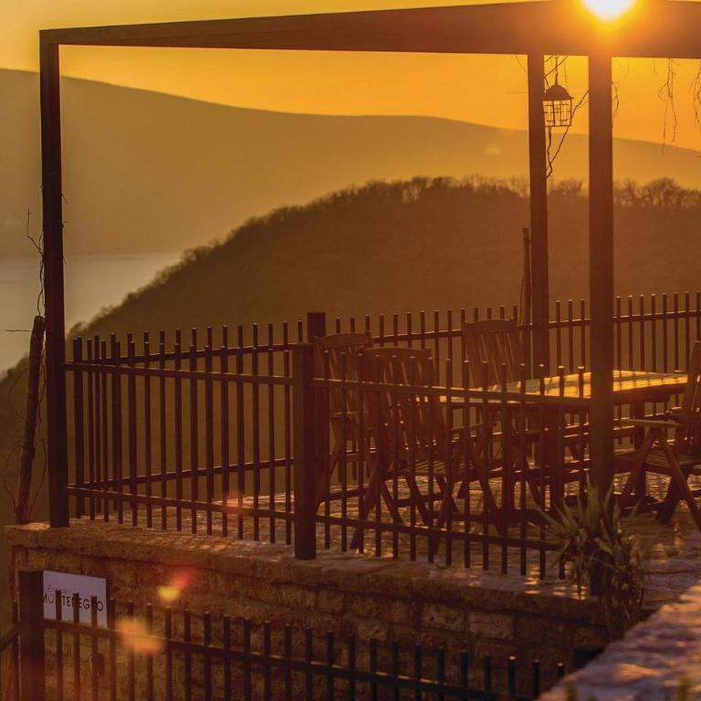 3 Bedroom Beautiful Home In Tivat - Three-Bedroom Vacation Home - 12