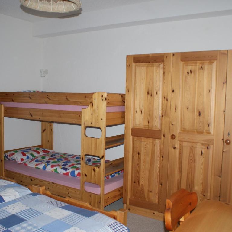 Des Alpes - Apartment mit 1 Schlafzimmer, Balkon und Bergblick - 14