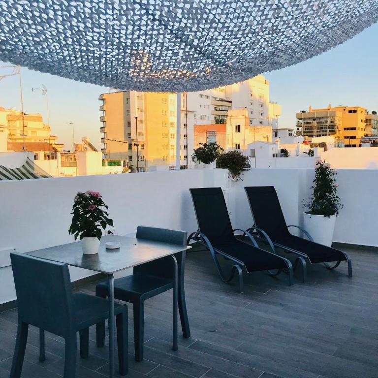 Hostal El Caprichito Marbella - Suite con terraza - 4