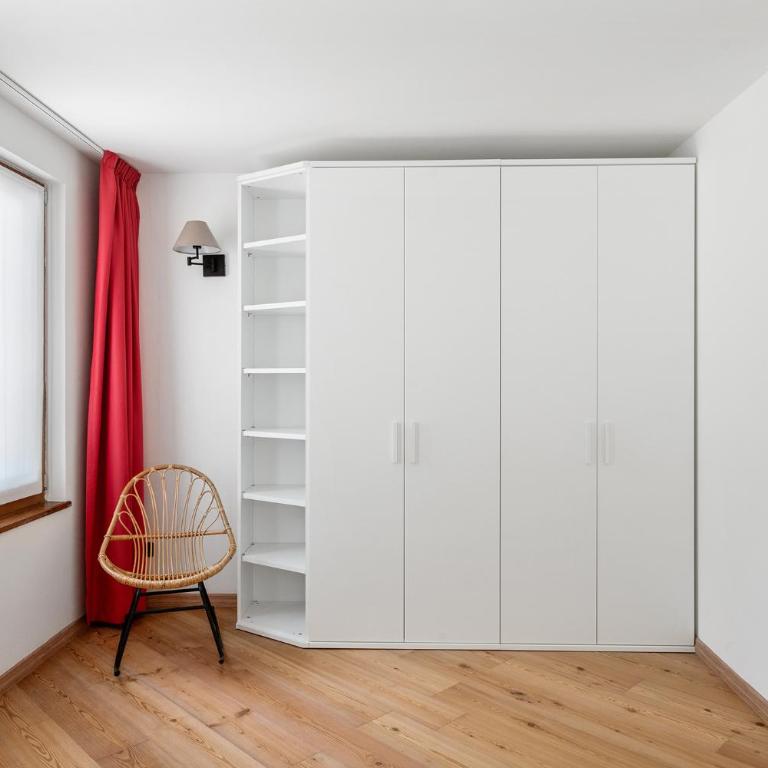 Gressoney Saint-Jean apartments by Halldis - Appartamento 12 - 1