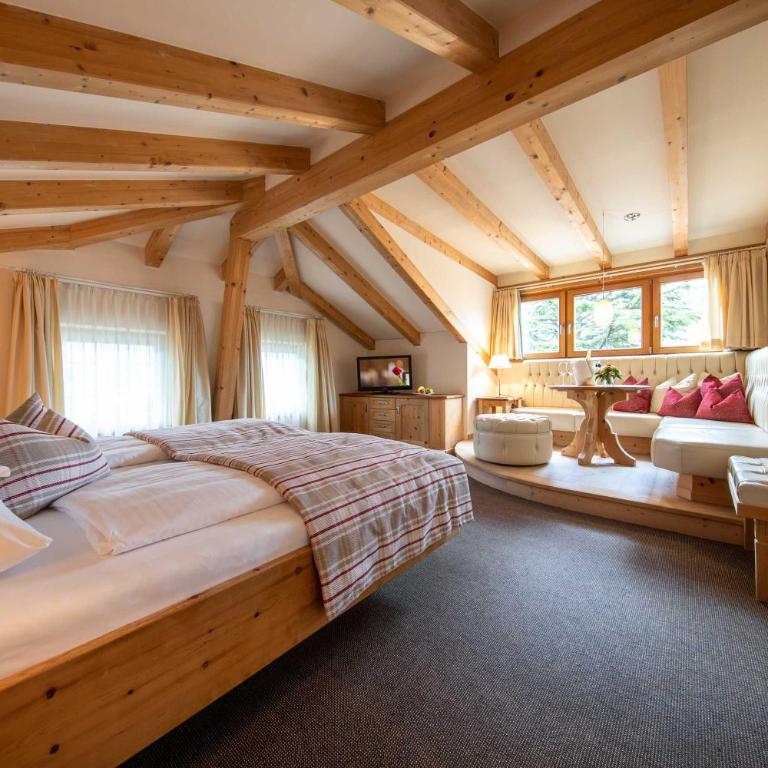 Romantik Hotel Oberwirt - Romantik Suite - 2