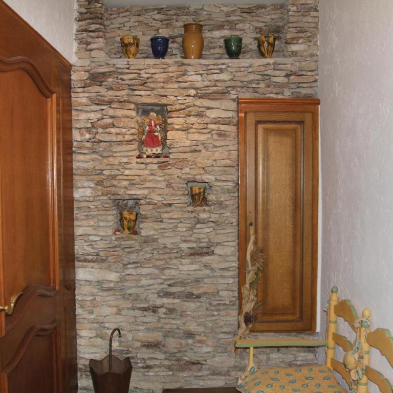 Amazing Home In Gordes - Three-Bedroom Vacation Home - 26