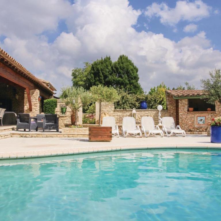 Amazing Home In Gordes - Three-Bedroom Vacation Home - 9