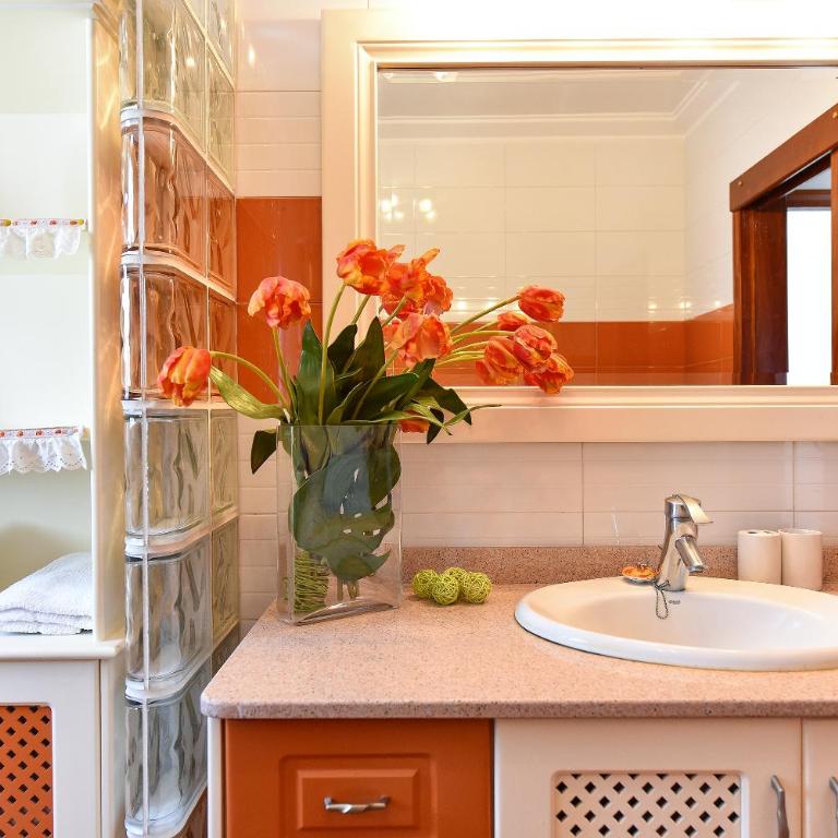 Jacuzzi & Garden Holiday Home - Casa de 2 dormitorios - 20