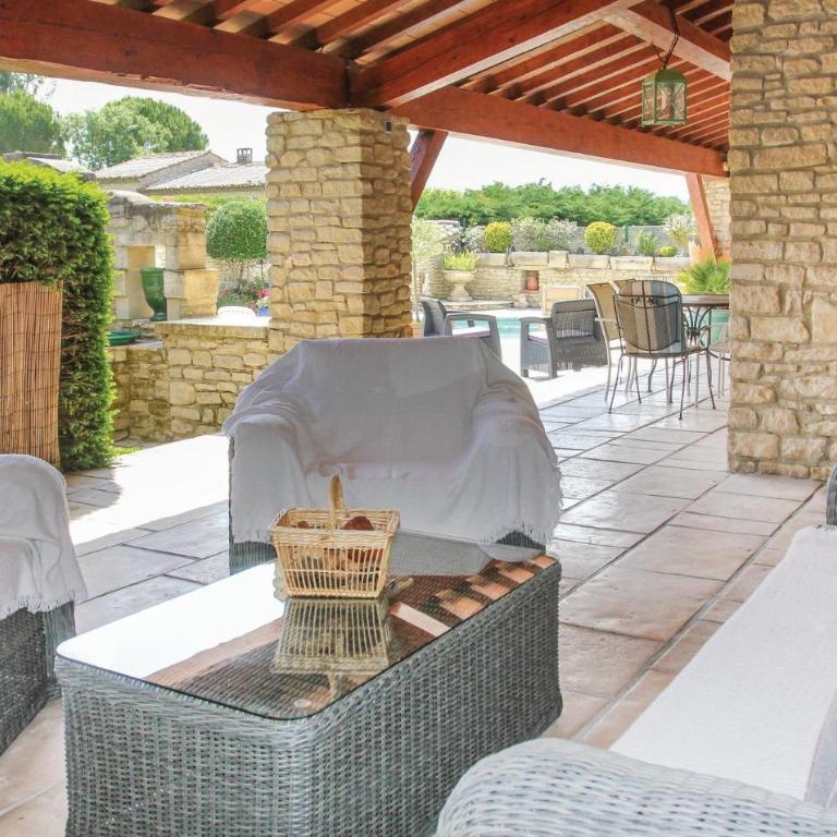 Amazing Home In Gordes - Three-Bedroom Vacation Home - 12