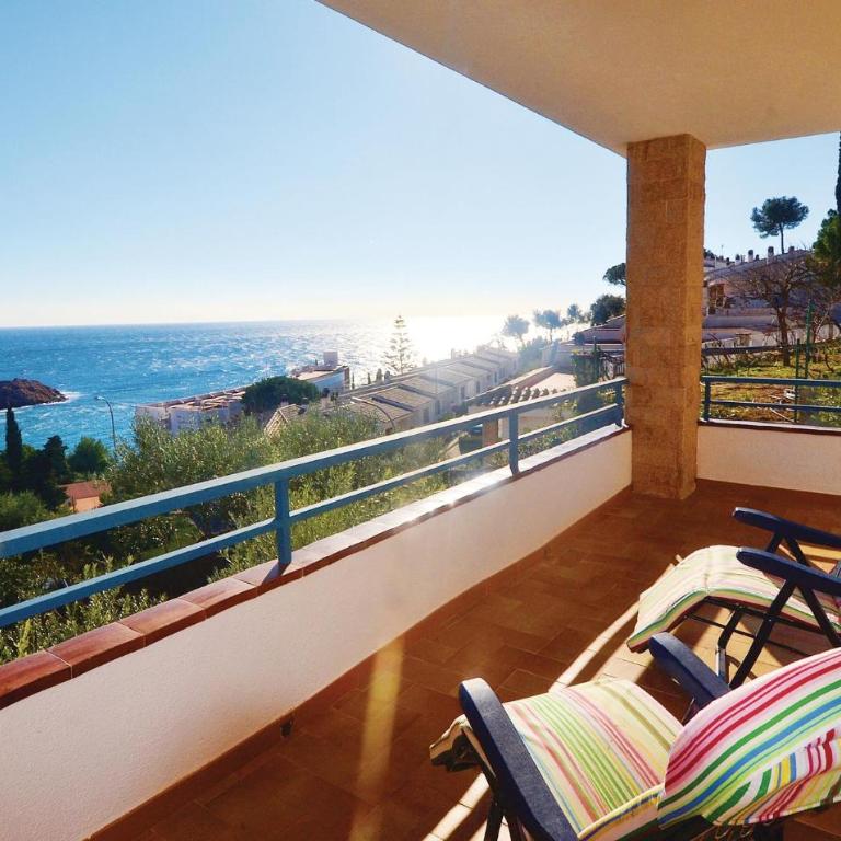 Nice Home In Tossa De Mar With Wifi - Casa de 4 dormitorios - 1