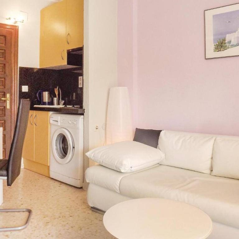 Nice Apartment In Denia With Swimming Pool - Apartamento - 6