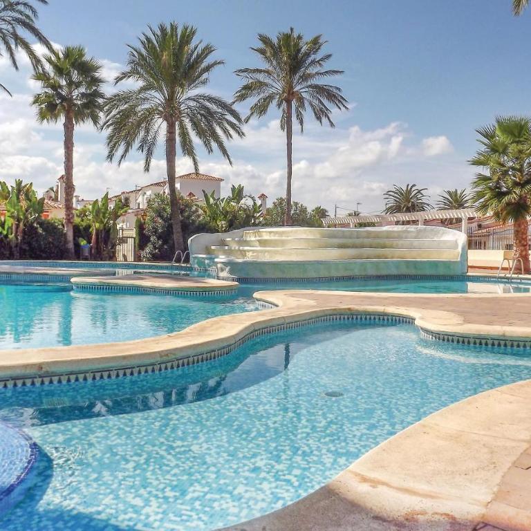 Nice Apartment In Denia With Swimming Pool - Apartamento - 1