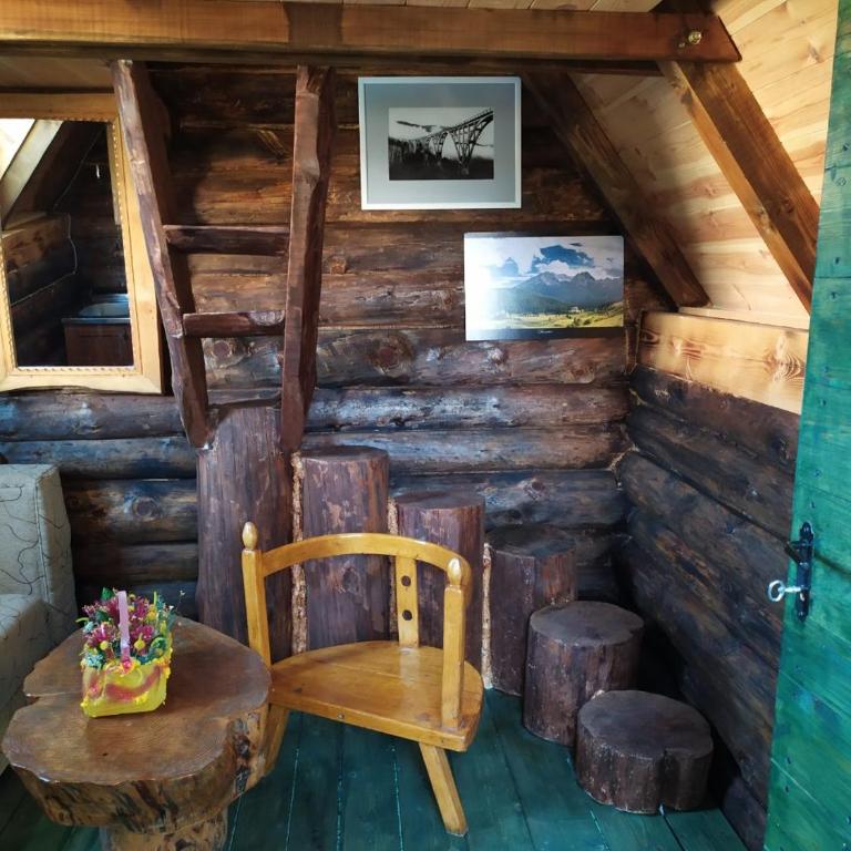 Cottage MANSION - One-Bedroom House - 6