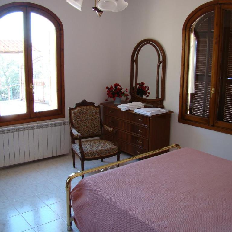 Appartamenti Villa Chiara - Appartamento con 2 Camere da Letto e Terrazza (6 Adulti) - Strada Comunale Poggi 121 - 4