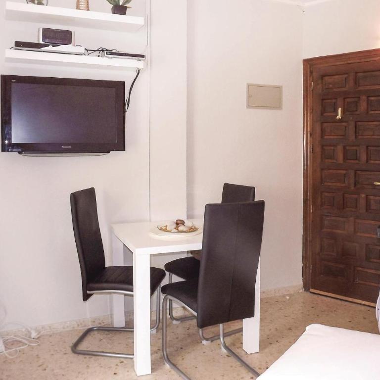 Nice Apartment In Denia With Swimming Pool - Apartamento - 8