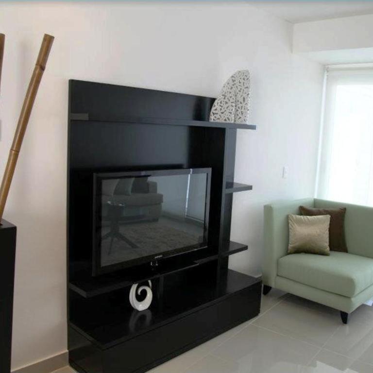 Suites Malecon Cancun - One Bedroom Suite with Ocean View - 2
