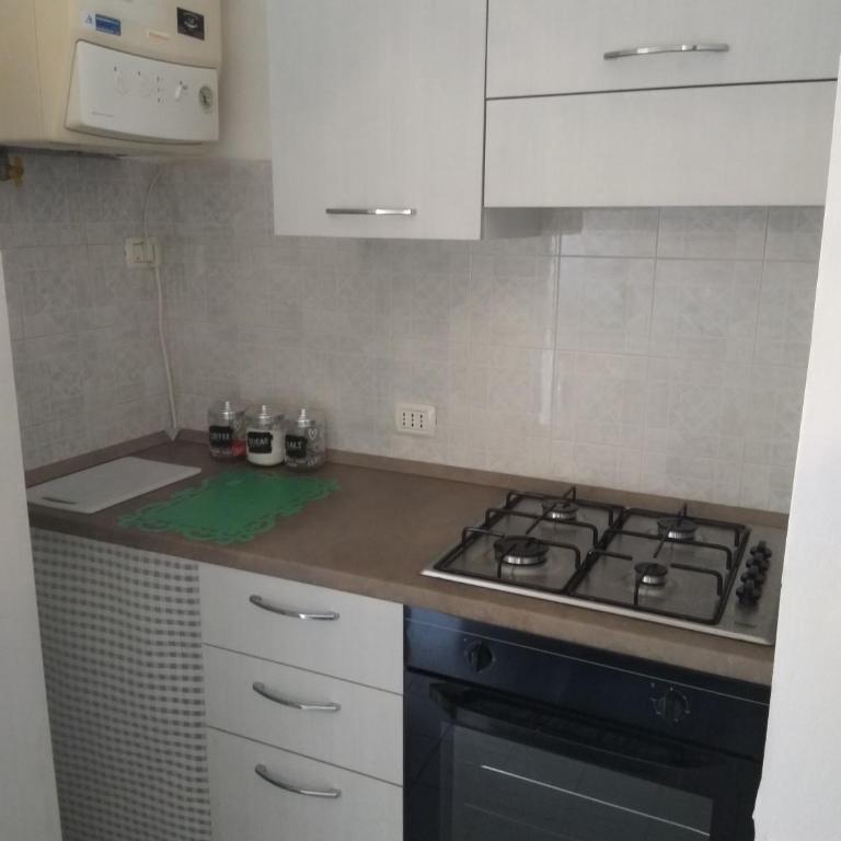 GRAZIOSO APPARTAMENTO CENTRALISSIMO - Appartamento con 2 Camere da Letto - 15