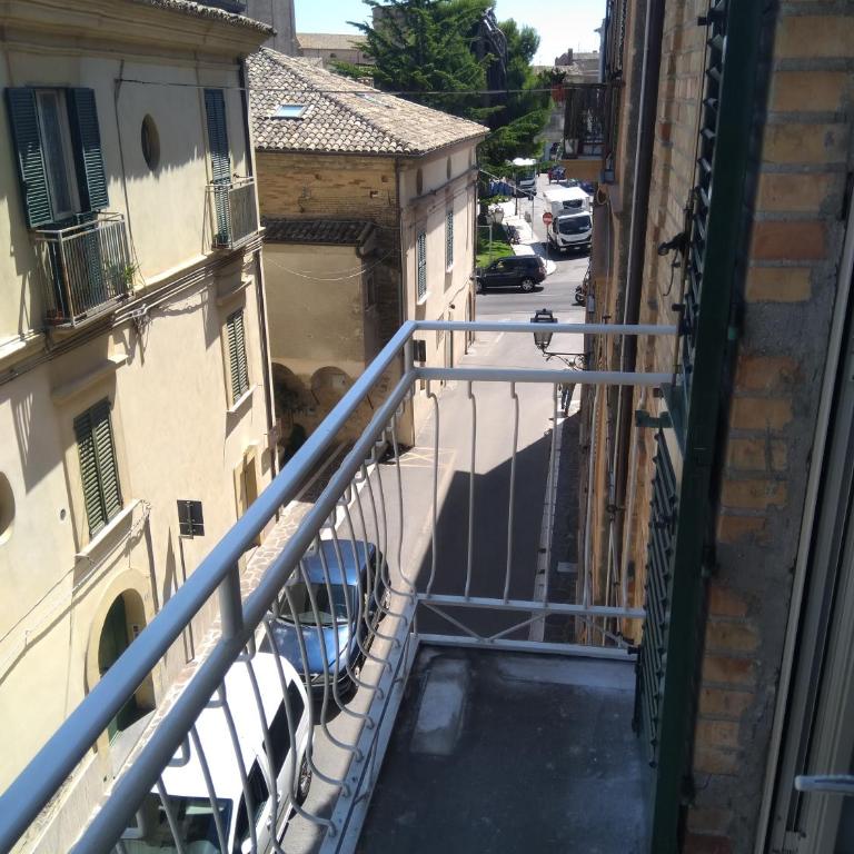 GRAZIOSO APPARTAMENTO CENTRALISSIMO - Appartamento con 2 Camere da Letto - 31