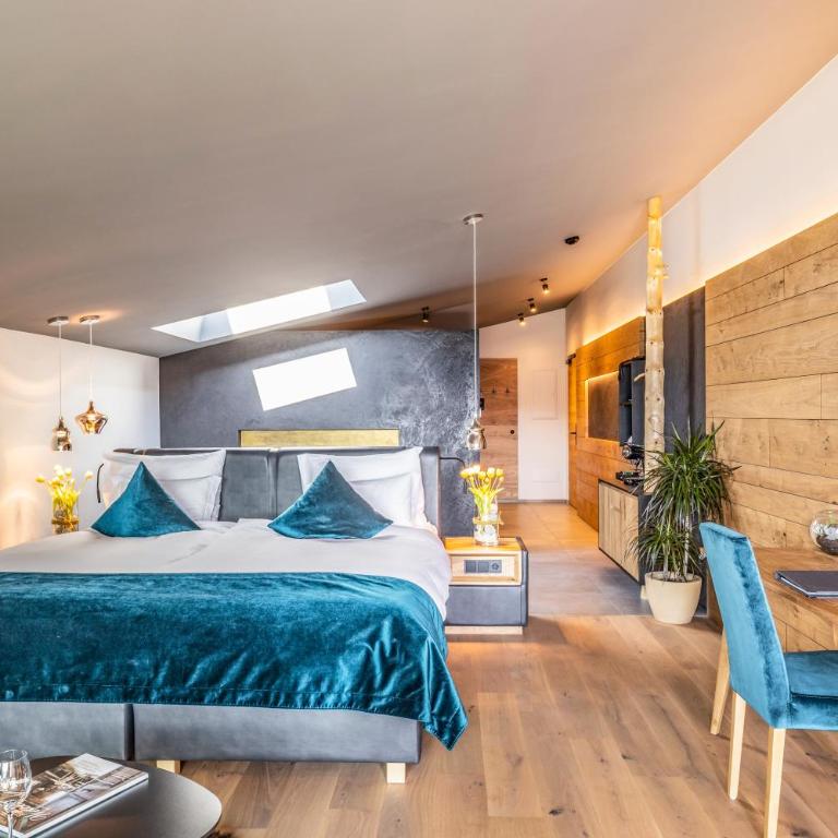 Boutique Hotel Kircher - Suite Deluxe con balcón y vistas a la montaña - 1
