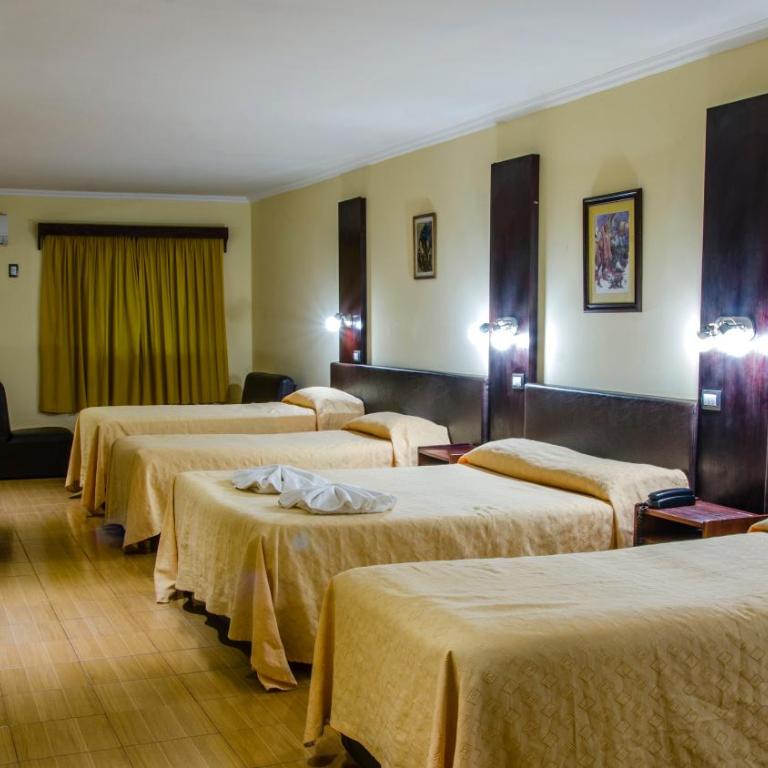 Hotel Carmen - Habitación cuádruple - 5