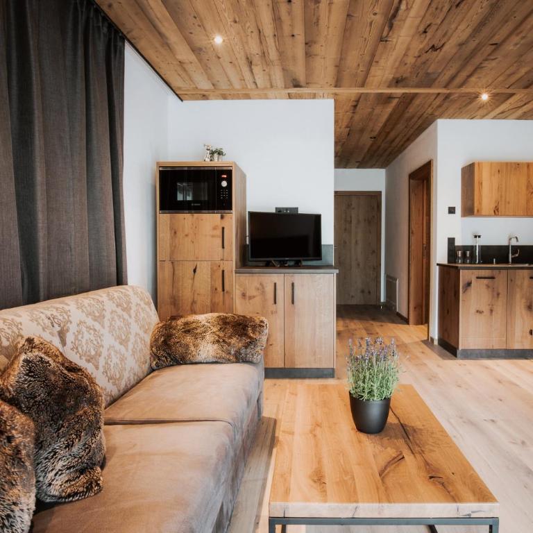 Rufana Alpin - Two-Bedroom Apartment - 8